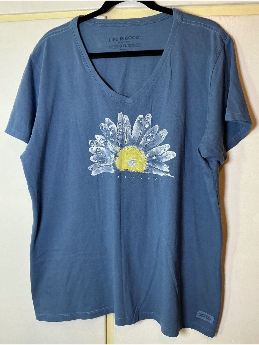 Life is Good Crusher Tee Watercolor Daisy Women's Size XXL Plus Size